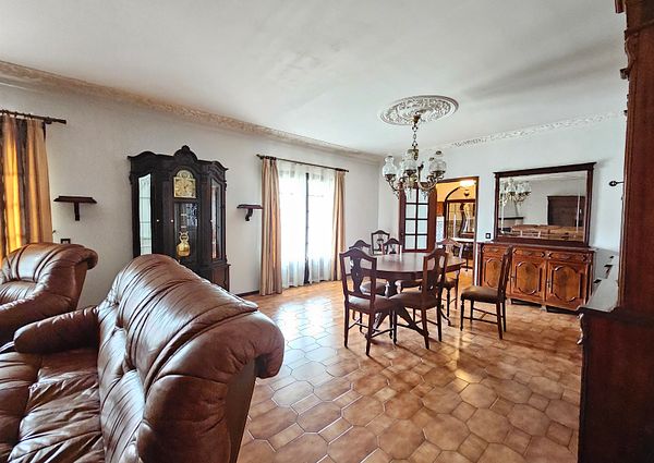 3 bedroom villa for rent in Aradas!