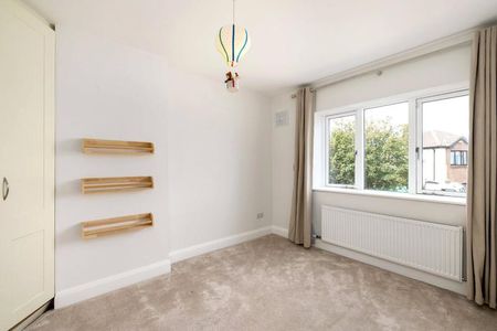 104 Eaton Wood Grove Shankill Dublin 18 - Photo 4