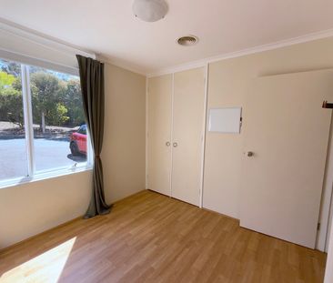8/92 Hodgson Crescent, Pearce ACT 2607 - Apartment For Rent | Domain - Photo 5