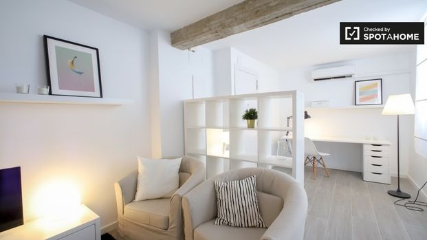 valencia, Valencian Community 46025 - Photo 1