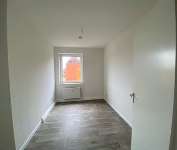1 MONAT MIETFREI! Schicke 2,5-Zimmer-Wohnung mit Balkon und grünem ... - Photo 4