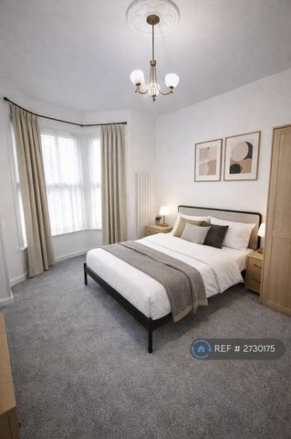 1 bedroom in a house share to rent - Photo 4