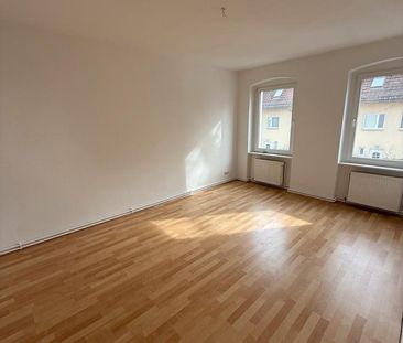 4 Zimmer Wohnung in „Klein Venedig“ mit Wasserzugangzu vermieten - Foto 1