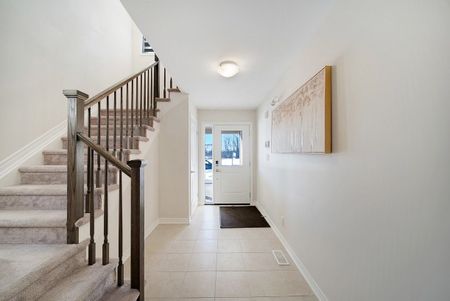 For Lease - 328 Julia Drive, Welland, Ontario - Photo 2