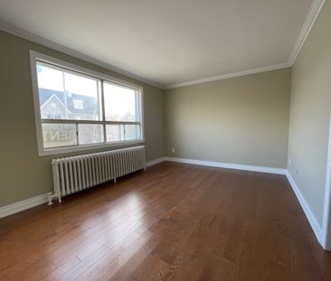For Lease - 12 Dwight Avenue Unit# 8, Toronto, Ontario - Photo 3