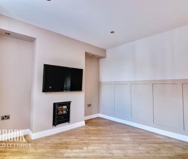 3 bedroom terraced house to rent - Photo 5