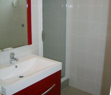 Location Appartement 1 pièce 25m² - Photo 2