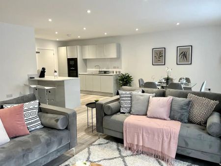 3 bedroom townhouse to rent - Photo 3