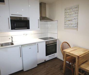 Studio to rent - Photo 4