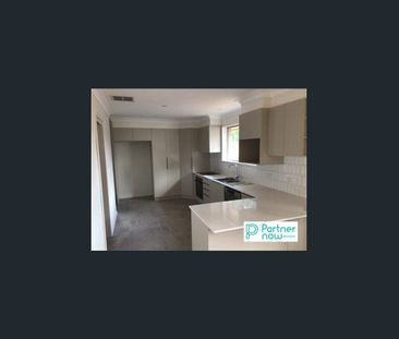 Three-Bedroom Family Home in East - Photo 5