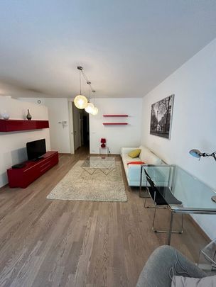 Appartement te huur - Photo 1