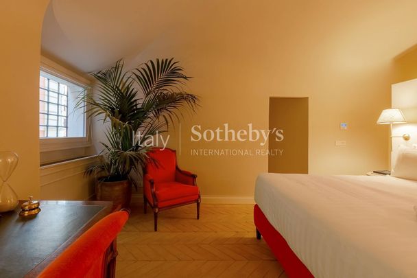 Timeless Elegance in Palazzo Borghese’s Unique Suites - Photo 1