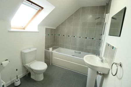 Seaforth Road, Top Floor, AB24 - Photo 2