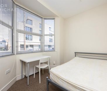 6 bedroom terraced house to rent - Photo 6