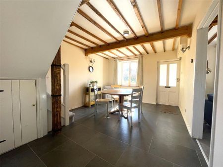 3 bedroom terraced house to rent - Photo 2