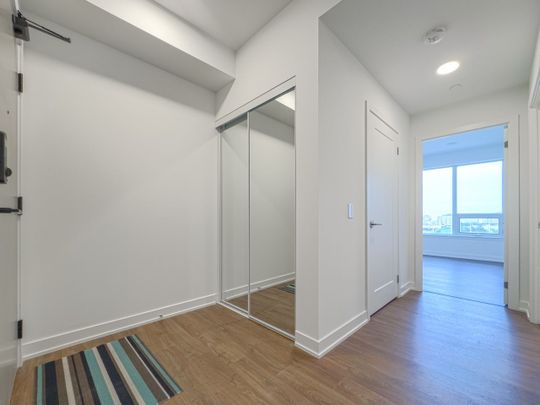 For Lease - 5105 Hurontario Street Unit# 530, Mississauga, Ontario - Photo 1