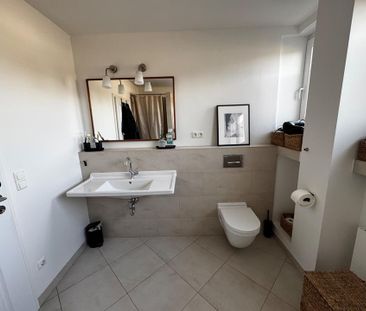 Helle 82 m² – moderne 2-Zimmer-Wohnung mit Balkon/München-Hadern - Foto 1