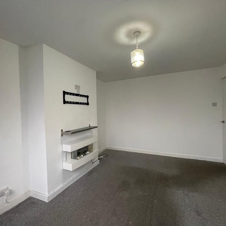 3 bedroom house to rent - Photo 1