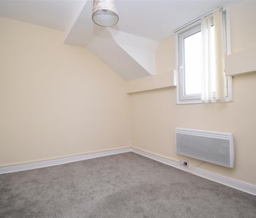 Illingworth Street, Ossett - Photo 1