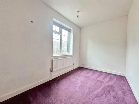 2 bedroom semi-detached house to rent - Photo 5