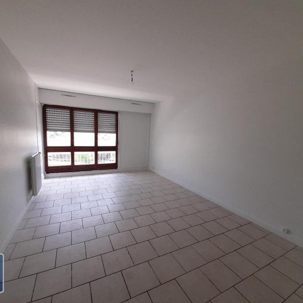 Location Appartement 3 pièces 65m² ANGOULEME 16000 - Photo 1