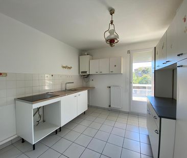 Location Appartement 2 pièces 49m² TOURNON SUR RHONE 07300 - Photo 3