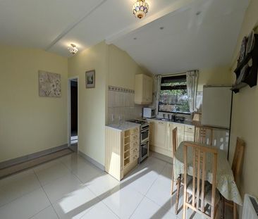 2 bedroom detached house to rent - Photo 4