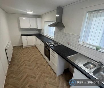 3 bedroom end of terrace house to rent - Photo 6