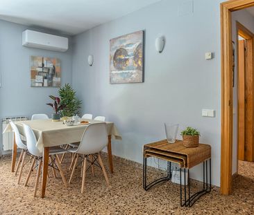 Homely 3-Bedroom Apartment in Barcelona - Photo 4