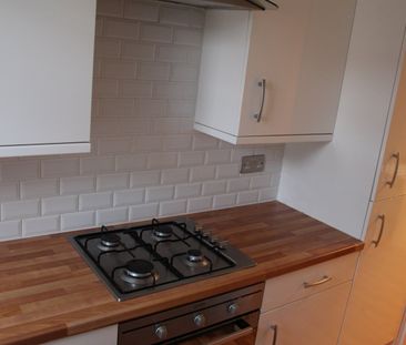 3 Bed Flat, Dumbarton Road, G14 - Photo 3