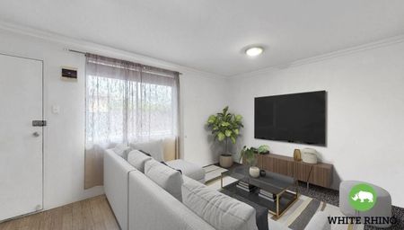 1/5 Adams Street, Queanbeyan East - Photo 2