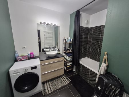 Location Appartement 2 pièces 47m² LOOS 59120 - Photo 5