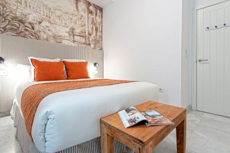 Calle Francos, Sevilla, Andalusia 41004 - Photo 4