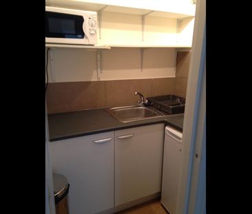 Studio Flat, Ridge Road, N8 - Photo 1