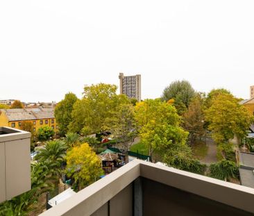 2 bedroom flat to rent - Photo 4