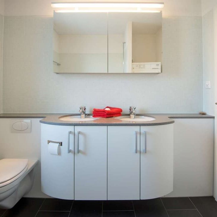 3.5 Zimmer, 120 m², 6. Stock - Photo 1