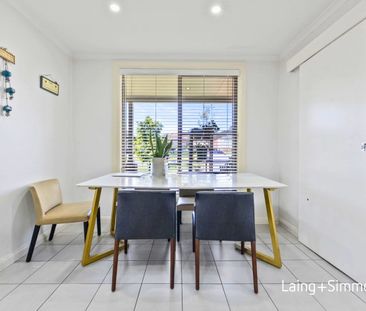 Spacious four-bedroom family home - Photo 4