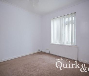 3 bedroom detached bungalow to rent - Photo 1