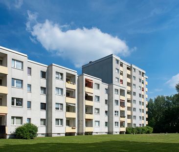 Demnächst frei! 2-Zimmer-Wohnung in Monheim am Rhein Baumberg - Photo 1