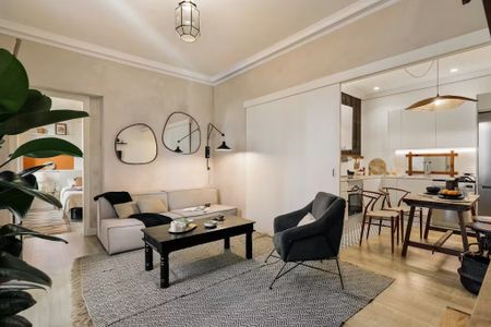 Carrer de Villarroel, Barcelona, Catalonia 08011 - Foto 2