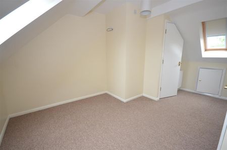 Teal Close - Photo 2