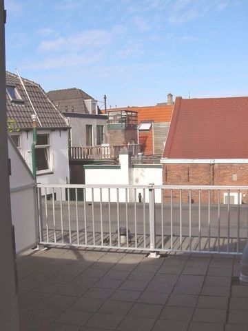 Appartement te huur: Barteljorisstraat 32-B 2011 RB Haarlem - Photo 2