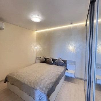 Garsoniera spatioasa de inchiriat in zona Stefan cel Mare - Fotografie 1