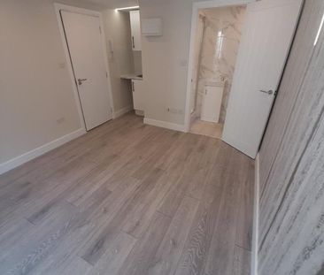 Studio Flat, Minster Rd, NW2 - Photo 6
