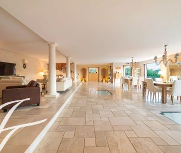 Maison à louer Cagnes Sur Mer, Cote d'Azur, France9 000 EUR / Mois - Photo 3