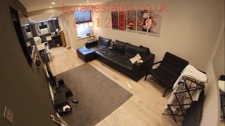 6 bedroom house to rent - Photo 2