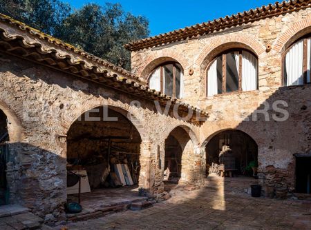 Sant Andreu de la Barca, Catalonia 08740 - Photo 3