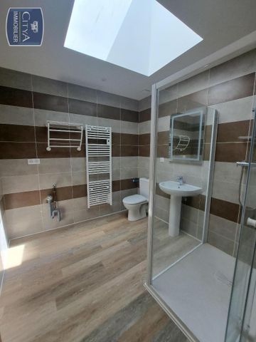 Location Appartement 2 pièces 46m² LE CHATEAU D OLERON 17480 - Photo 5