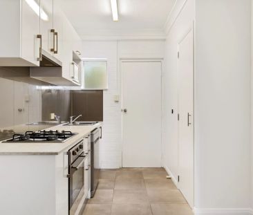 One Bedroom Unit in Kedron - Photo 1