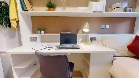 Platinum 2 Bed Apt Plus - Photo 5